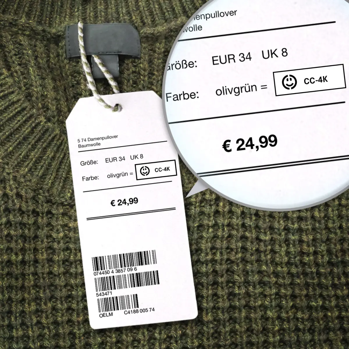 Pullover mit Warenetiketten, auf denen COLOR-CHECK-Codes angegeben sind